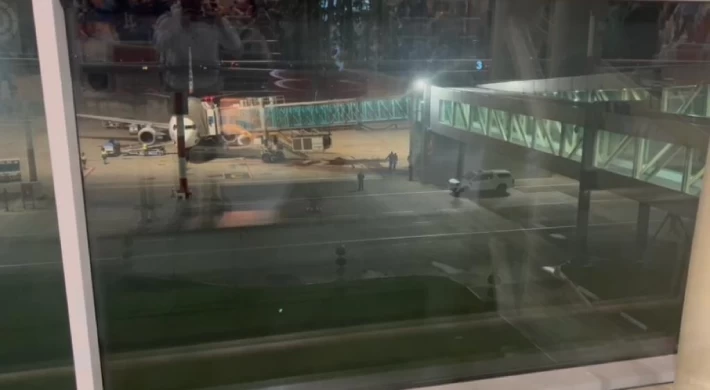 Diyarbakır-Antalya uçağında bomba alarmı