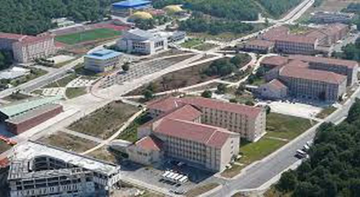 Bolu Abant İzzet Baysal Üniversitesi 4/B Sözleşmeli Personel ve 32 Öğretim Elemanı alım ilanı