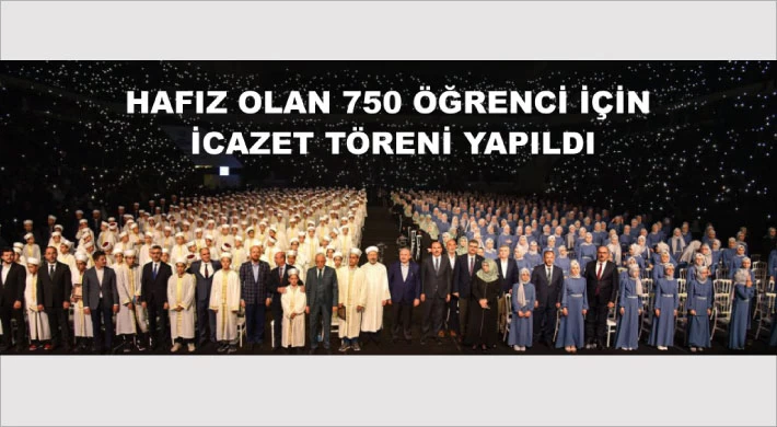 Örgün Eğitimle Birlikte Hafızlık Programı Kapsamında Hafız Olan 750 Öğrenci İçin Konya'da İcazet Töreni Yapıldı