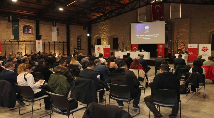Konya’da medya mensuplarına “Dezenformasyonla Nasıl Mücadele Edilir” paneli düzenlendi