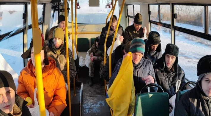 Ukrayna-Rusya arasında esir takası: 100 asker serbest bırakıldı