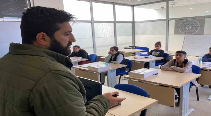 Diyarbakır’da depremzedelere yönelik DYK kursları başladı