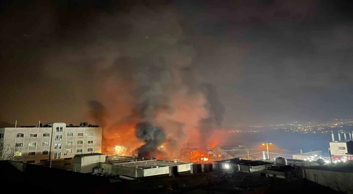 İsrailli yerleşimcilerin saldırısında 100 Filistinli yaralandı, ev ve araçlar ateşe verildi