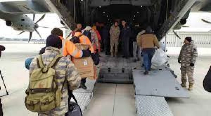 İstanbul’dan deprem bölgesine 93 Hava Harp Okulu personeli yola çıktı