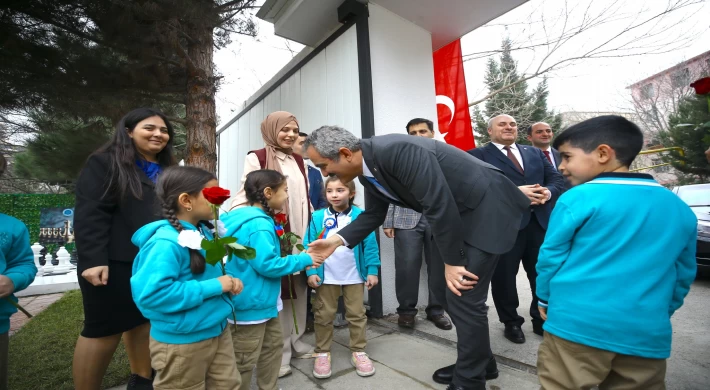 Özer: “Maarif Okulu Türkiye-Azerbaycan ilişkilerinde bir dönemeç oluşturacak.”
