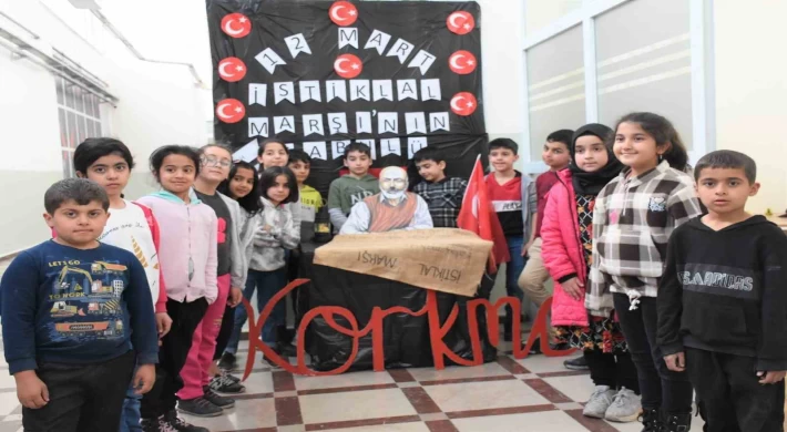 Bilgievi öğrencileri İstiklal Marşı’nın kabulünü kutladı