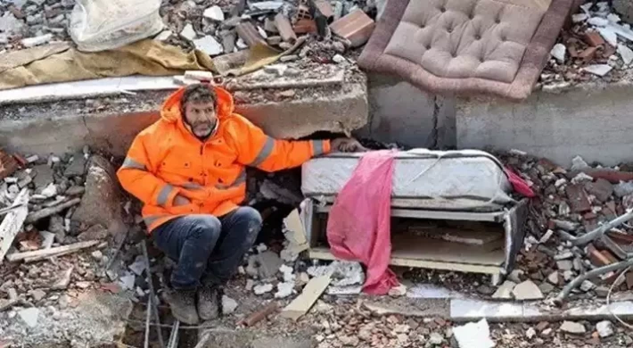 Deprem bölgesinde yıkılan binalarla ilgili 279 kişi tutuklandı