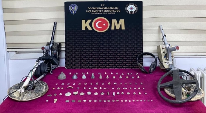 İzmir polisi tarihi eser kaçakçısını takiple yakaladı