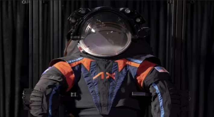 NASA yeni ’Uzay kıyafeti’ni tanıttı