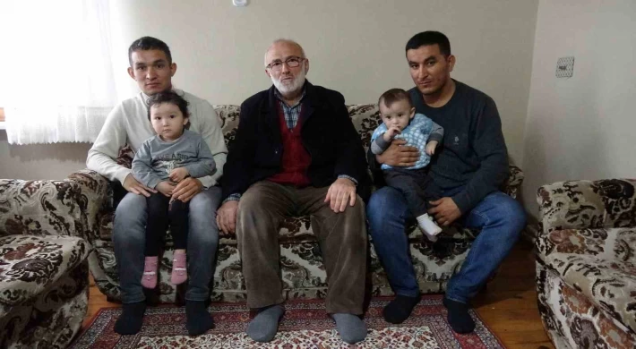 Trabzon Özbek depremzede aileye yuva oldu