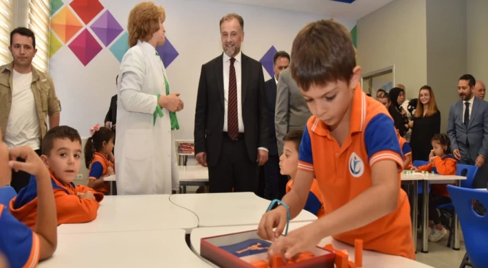 Bakan Yardımcısı Şamlıoğlu, Okul Açılışına Katıldı