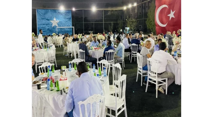 Türkiye Maarif Vakfı, Somali'de İftar Programı Düzenledi