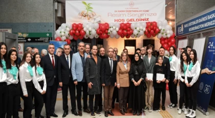 "24 Kasım Öğretmenler Günü Resim Sergisi", Kızılay Metro Çarşısı Sanat Galerisi'nde açıldı