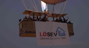 Kapadokya’da balonlar LÖSEV için havalandı
