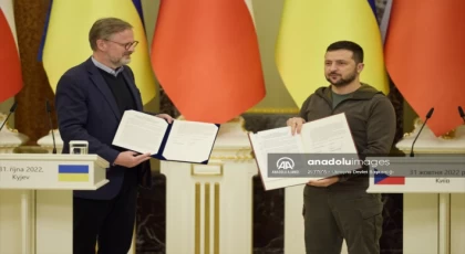 Ukrayna ile Çekya arasında Ukrayna'nın NATO perspektifine ilişkin ortak deklarasyon imzalandı