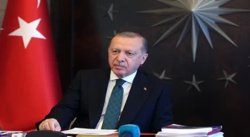 Cumhurbaşkanı Erdoğan, Niyazi Sayın’ı Üsküdar’daki evinde ziyaret etti