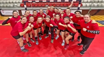 İzmir Büyükşehir Belediyesi, Kadınlar Avrupa Kupası’nda çeyrek finale çıktı