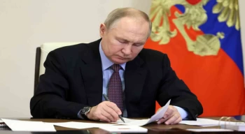 Putin, savaşta ölen Rus askerlerinin ailelerine maddi yardım sağlayan kararnameyi imzaladı
