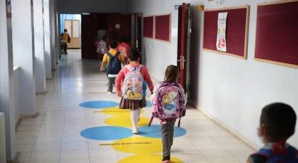 Yarıyıl tatilinde ilk kez açılan kış okullarından 250 bin öğrenci yararlandı