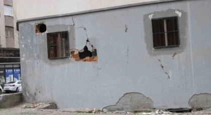 Diyarbakır’da 3 bin 76 bina ağır hasarlı çıktı