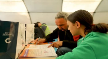 Gaziantep Büyükşehir, depremzede öğrencilere maddi destek sağlayacak
