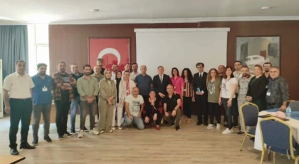 Özdemir, Bilim Ve Sanat Merkezleri Destekleme Ve Yetiştirme Kursları Yaz Okulu Atölye Programlarının Hazırlanması Çalıştayı'Na Ziyaret Gerçekleştirdi