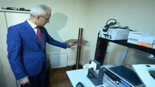 Bakan Uraloğlu’ndan Cep Telefonu Test Merkezi’ne inceleme