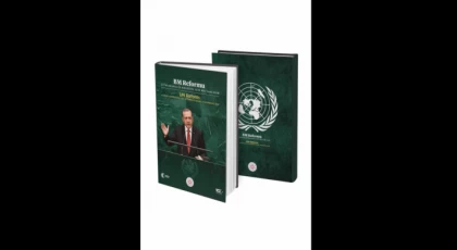 BM’deki liderlere “Aynı Coğrafyada Barış İçinde Farklı İnanış Ortak Anlayış” ve “BM Reformu” kitabı
