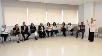 Hastane personeline işaret dili eğitimi