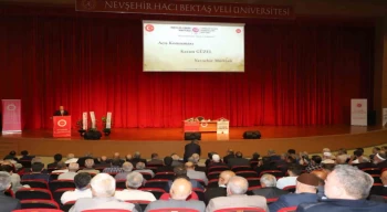 Diyanet İşleri Başkan Yardımcısı İşliyen NEVÜ’de konferans verdi
