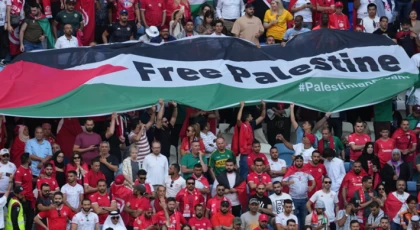 Katar, Filistinlilerle dayanışma için Ulusal Gün kutlamalarını erteledi