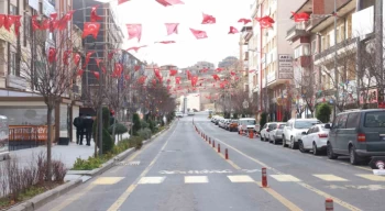 Başkan Savran’dan evlere ve iş yerlerine ’Türk Bayrağı’ çağrısı
