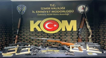 İzmir’de ruhsatsız silah operasyonu: 5 gözaltı