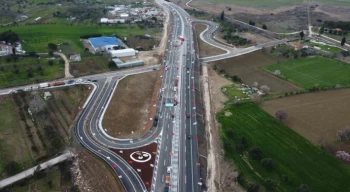 Bakan Uraloğlu: ”Açıldığı günden bu yana yaklaşık 5 milyon 536 bin araç Çanakkale Köprüsünden geçiş yaptı”