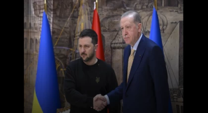 Erdoğan, Zelenski ile görüştükten sonra Ukrayna-Rusya Barış Zirvesi’ne ev sahipliği yapmayı teklif etti