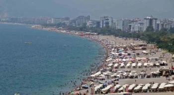 Türkiye turizmde 2024 yılına damga vuracak: ”Tarihimizde ilk defa erken rezervasyonda İspanya’nın önüne geçtik”