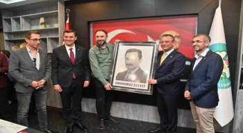 CHP Genel Başkanı Özgür Özel’den ilk ziyaret Başkan Zeyrek’e