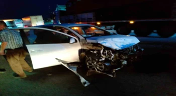 Konya’da otomobil ile kamyon çarpıştı: 4 yaralı