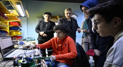 Türkiye’nin Dört Bir Yanında DENEYAP Teknoloji Atölyeleri Robotik Proje Şenlikleri Gerçekleşti