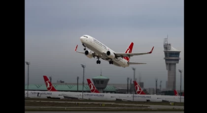 Türk Hava Yolları 235 uçak satın almak için Airbus ve Boeing ile görüşüyor